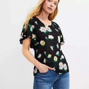 Loft Floral Linen Flutter Wedge Tee